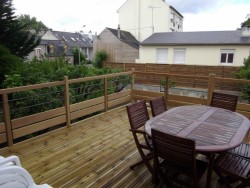 Réalisation d'une terrasse bois avec garde corps - Bernard Fromentoux.jpg